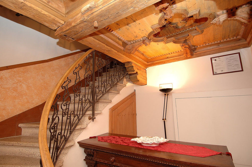 Locanda Bareteri Venice Luaran gambar