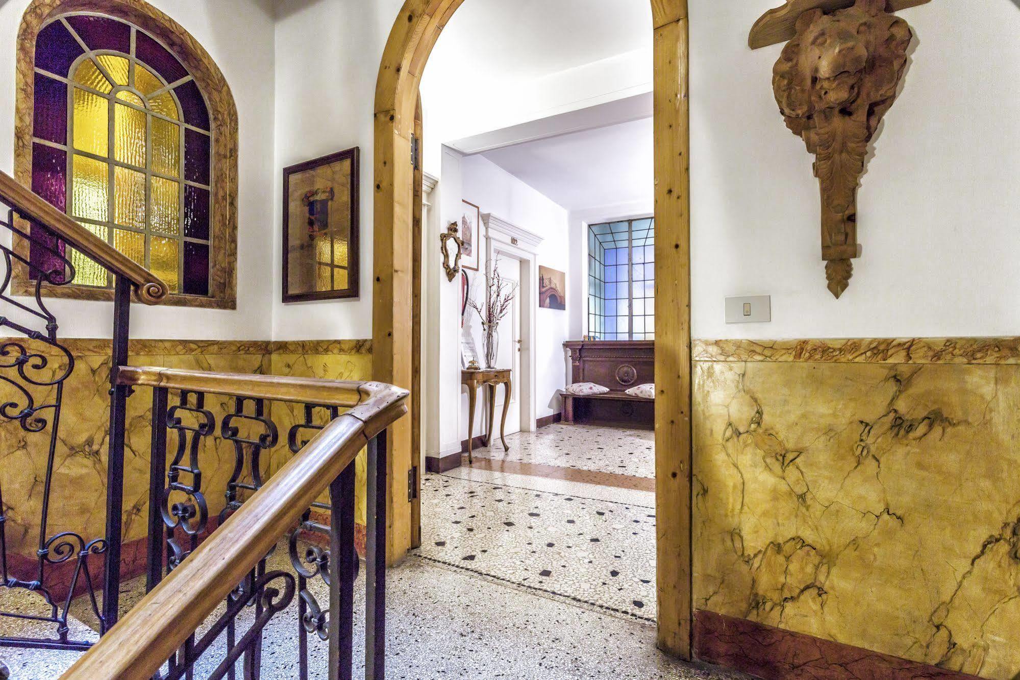 Locanda Bareteri Venice Luaran gambar