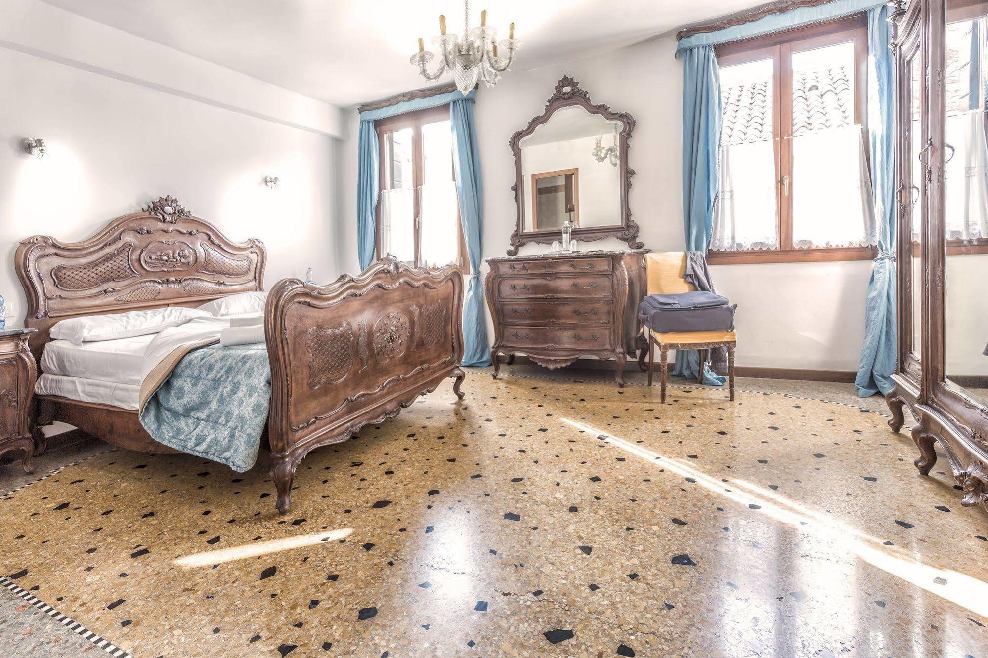 Locanda Bareteri Venice Luaran gambar