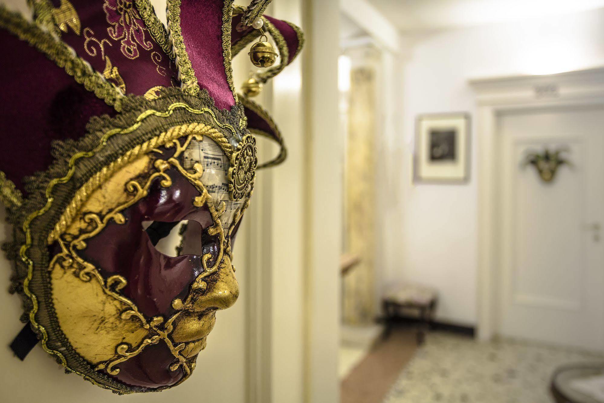 Locanda Bareteri Venice Luaran gambar